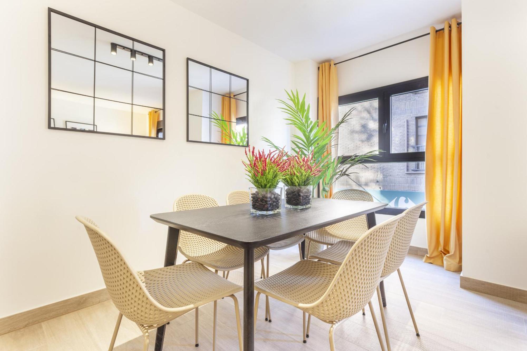 Antonio Lopez En Madrid Apartment Exterior photo