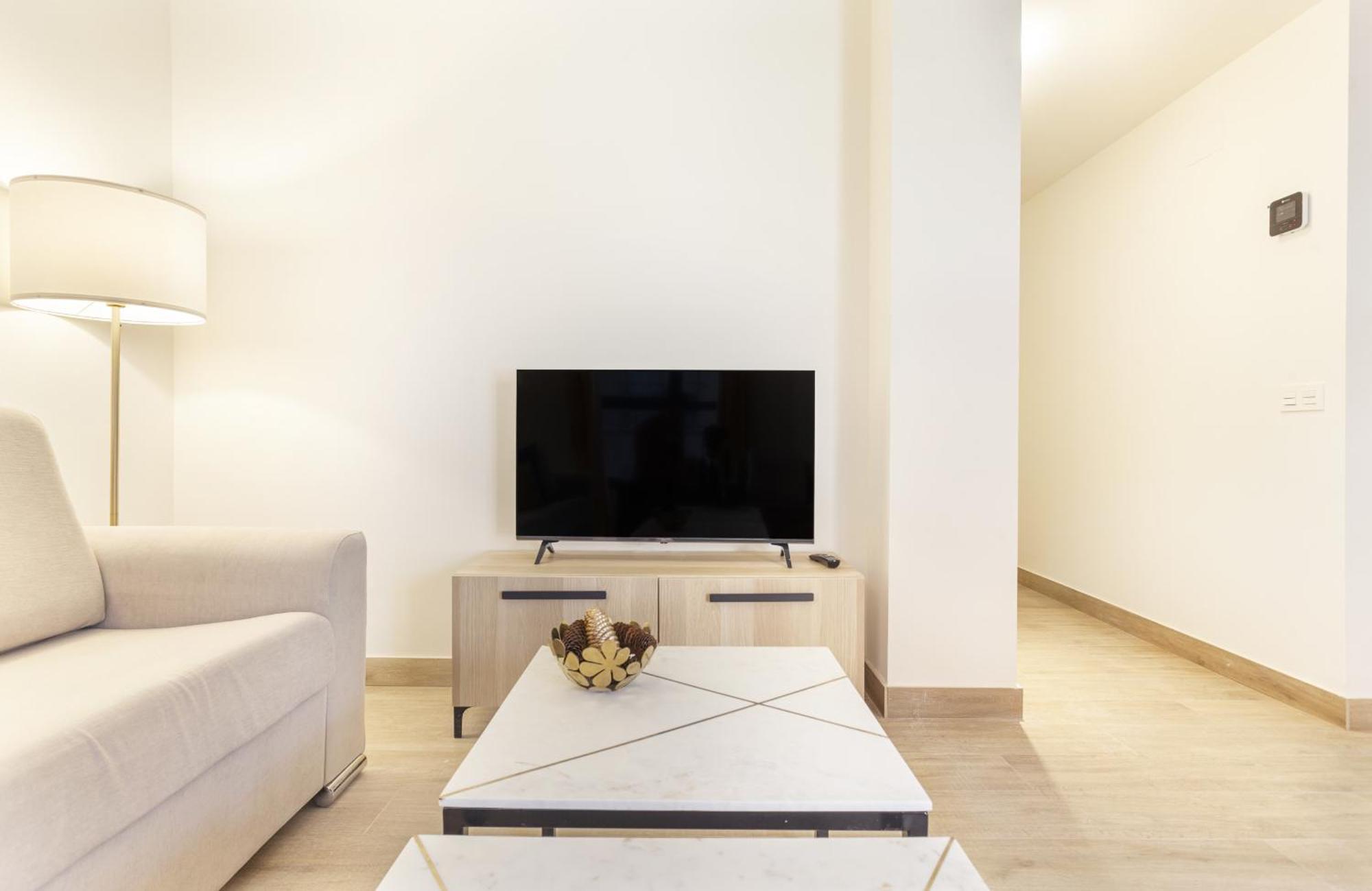Antonio Lopez En Madrid Apartment Exterior photo