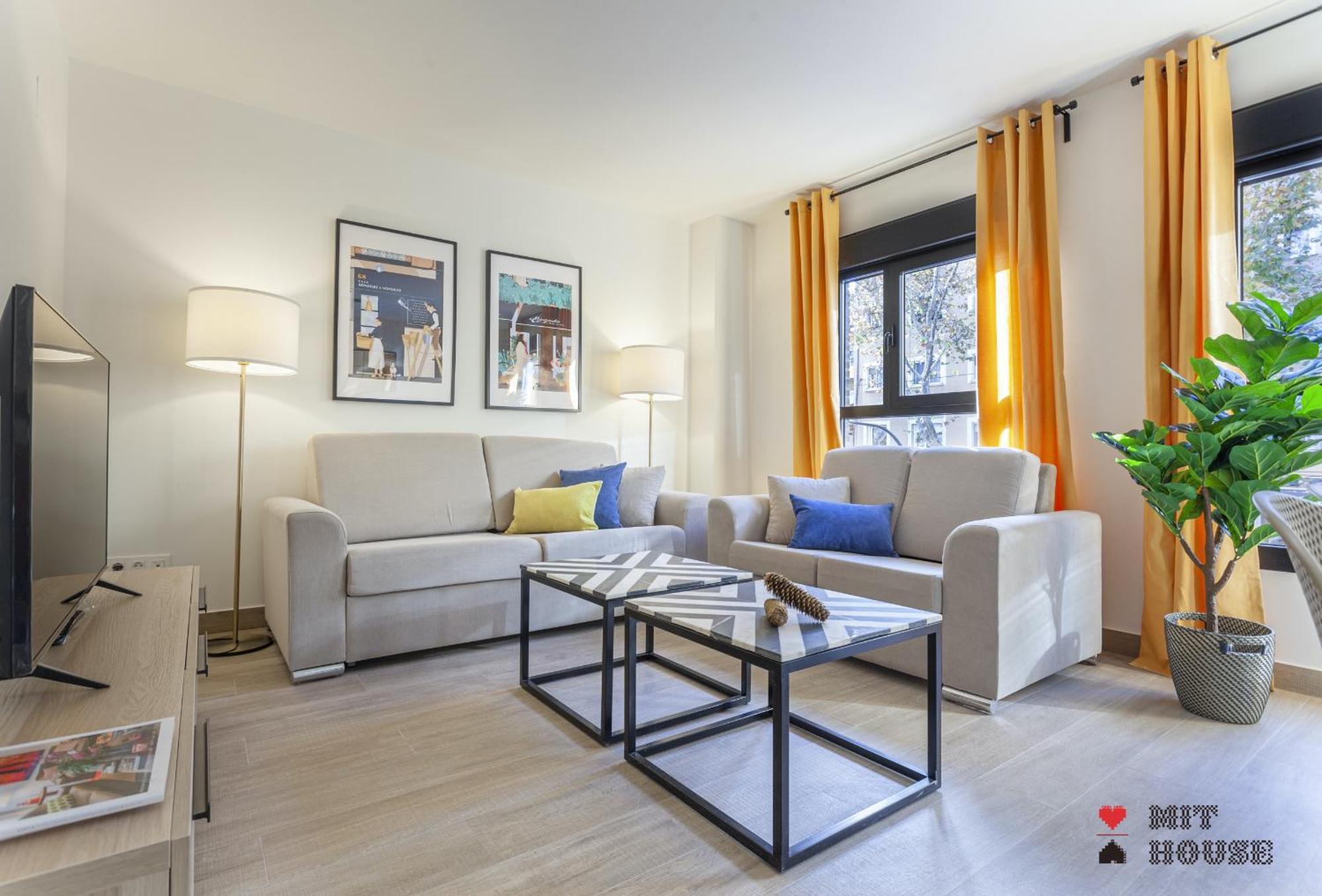 Antonio Lopez En Madrid Apartment Exterior photo